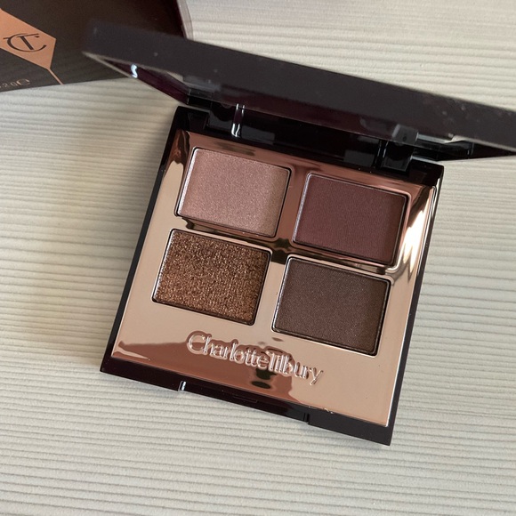New CHARLOTTE TILBURY THE BELLA SOFIA LUXURY PALETTE - Picture 2 of 5